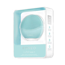 Load image into Gallery viewer, Foreo Luna Mini 3 Smart Silicone Electric Facial Cleansing Brush - Mint
