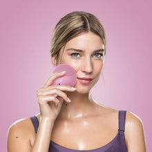 Load image into Gallery viewer, Foreo Luna Mini 3 Smart Silicone Electric Facial Cleansing Brush - Pearl Pink
